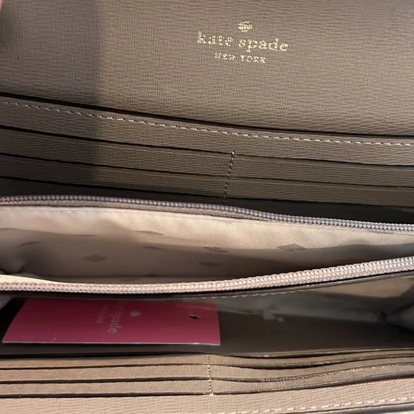 Kate Spade taupe crossbody NWT/NWOT - Picture 2 of 7